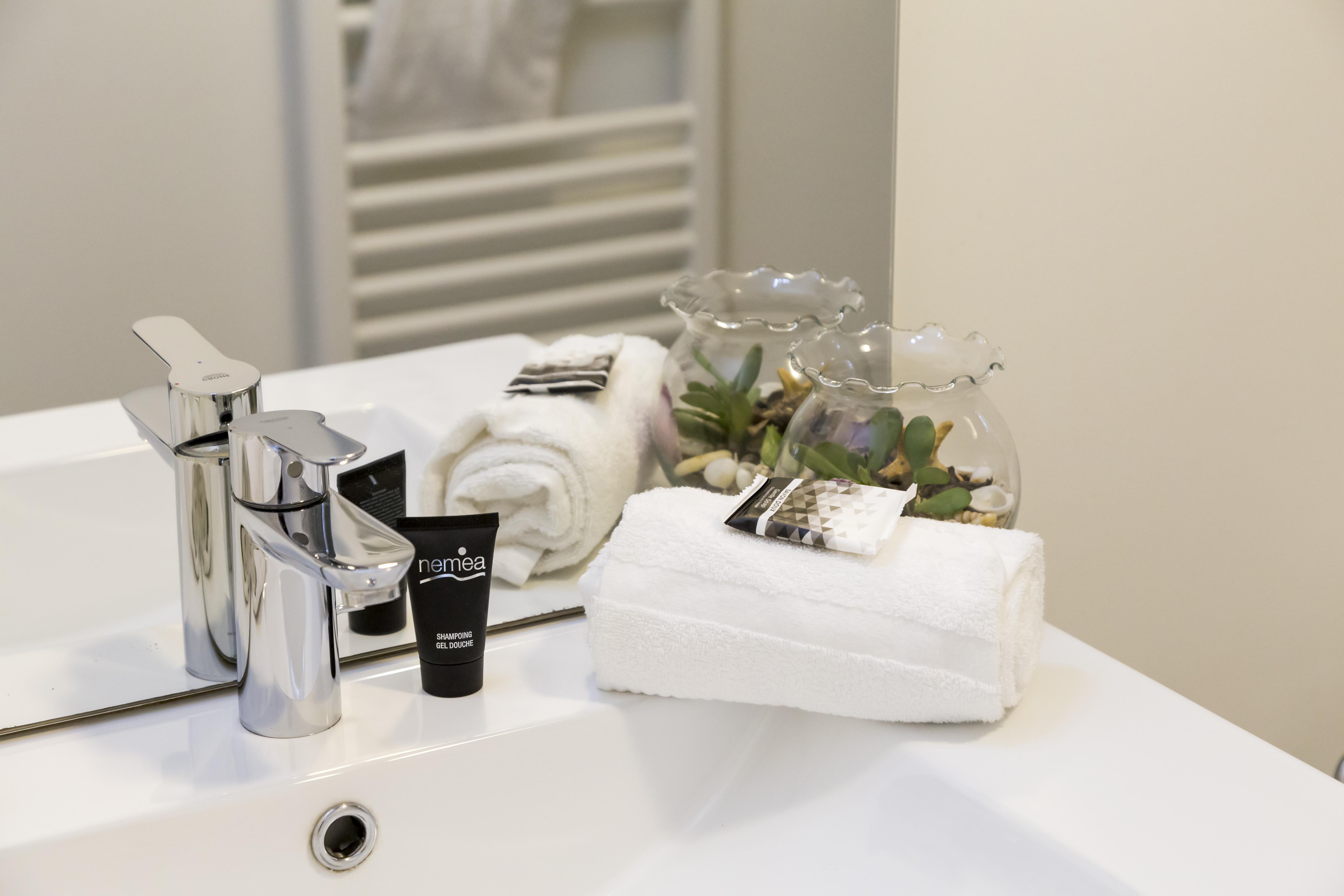 Nemea Appart Hotel Elypseo Strasbourg Port Ngoại thất bức ảnh