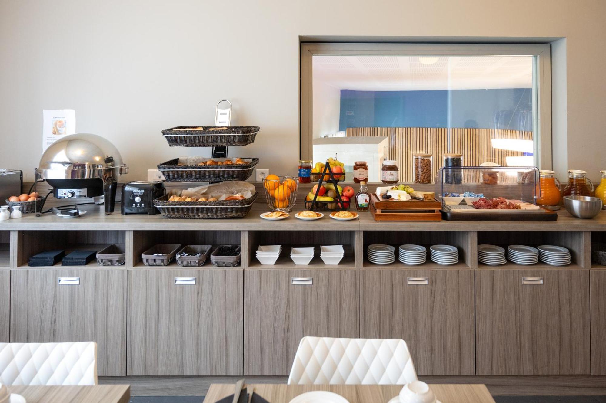 Nemea Appart Hotel Elypseo Strasbourg Port Ngoại thất bức ảnh
