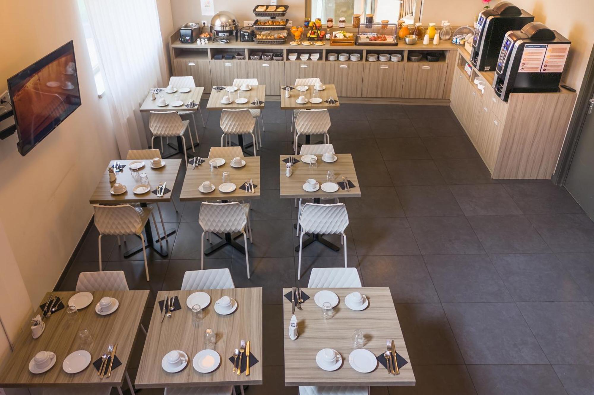 Nemea Appart Hotel Elypseo Strasbourg Port Ngoại thất bức ảnh