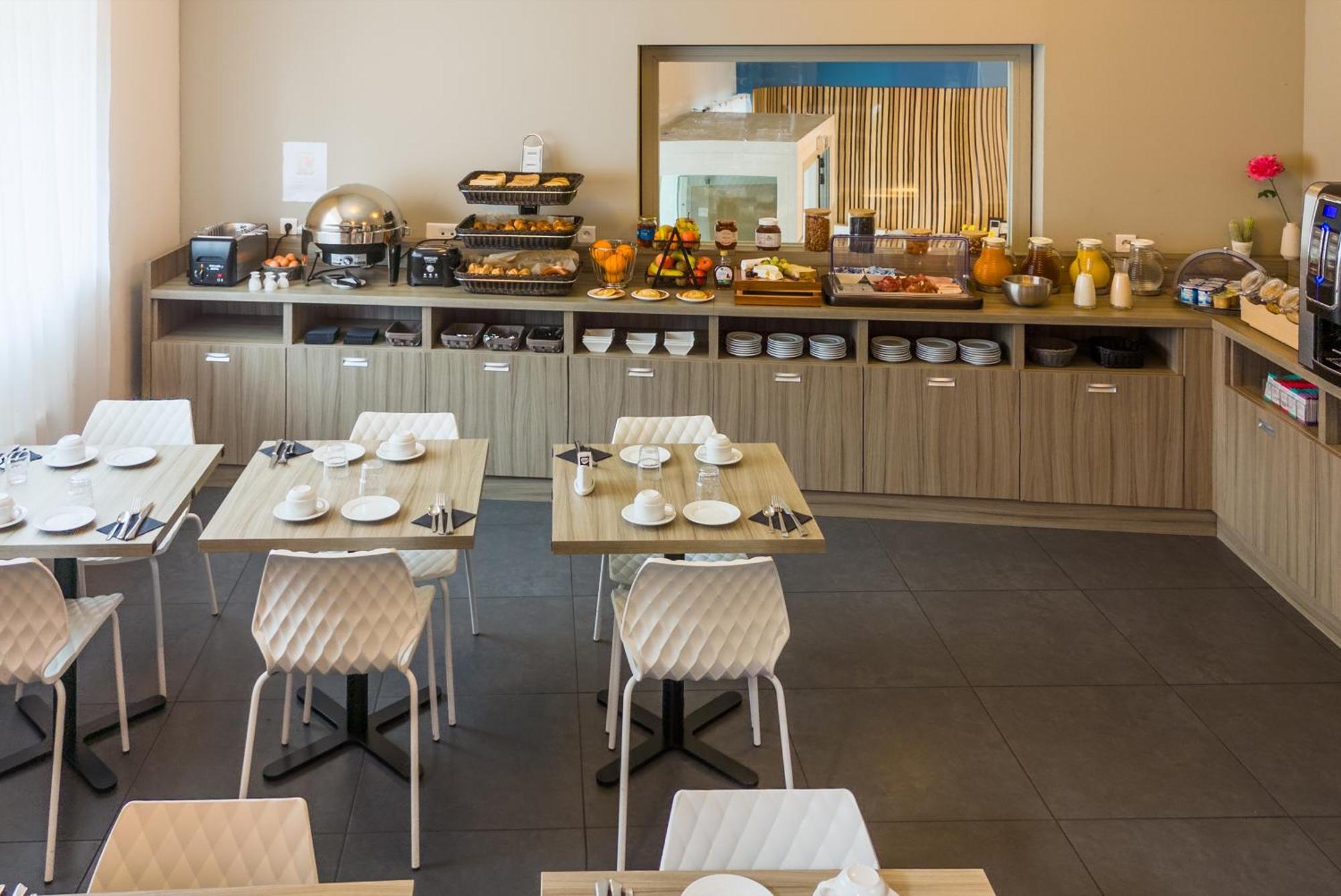 Nemea Appart Hotel Elypseo Strasbourg Port Ngoại thất bức ảnh