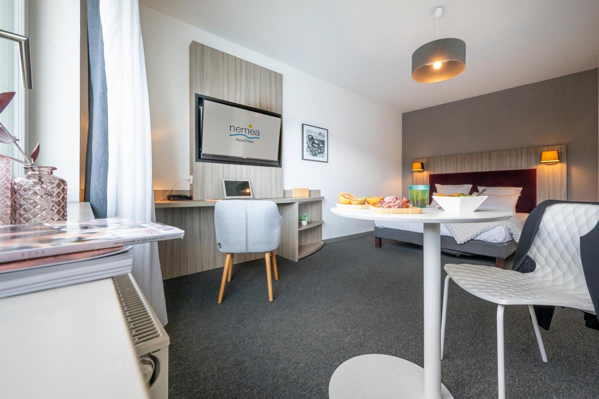 Nemea Appart Hotel Elypseo Strasbourg Port Ngoại thất bức ảnh